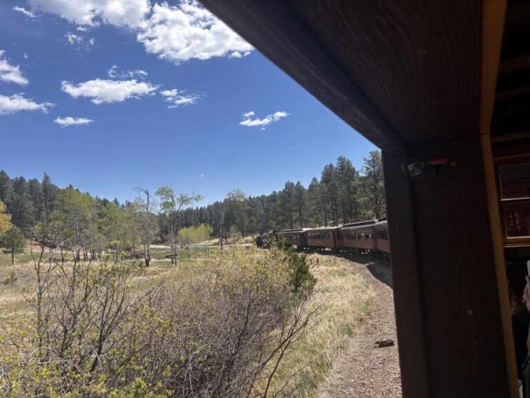 1880 train on the way to hill city 768x576