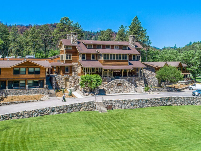 custer state park game lodge 768x576