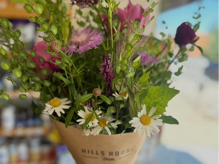 staple and spice market hills roost flowers 768x576