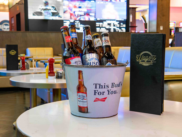 wagers sportsbook grille beer bucket 1 768x576