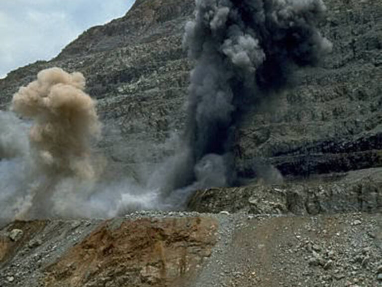 a 1 drilling and blasting site 768x576