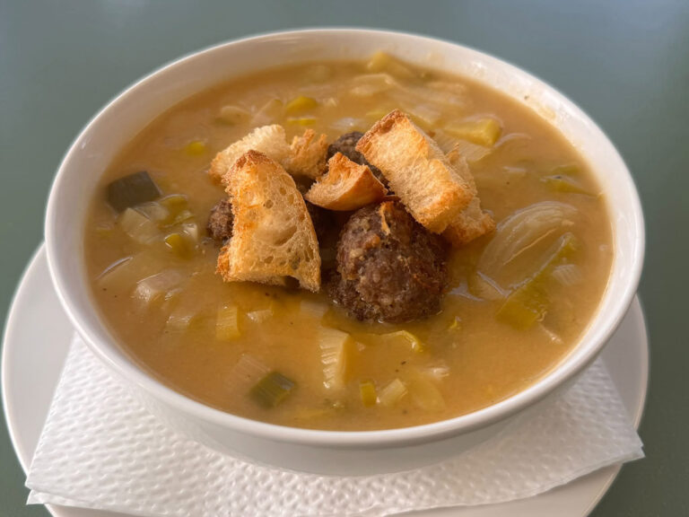 ankes bakery belle fourche soup 768x576