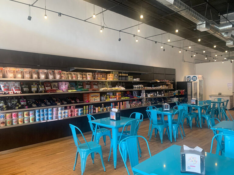 emmas ice cream emporium gifts seating 768x576