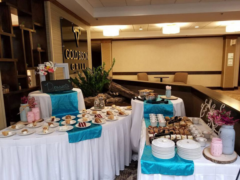 gold bison grill desserts 768x576