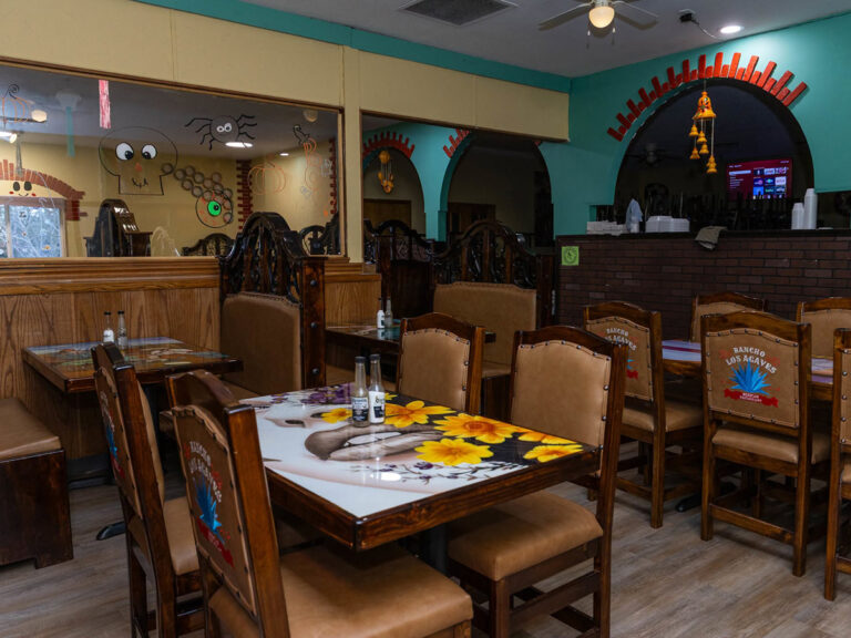 ranchos los agaves dining room tables 768x576