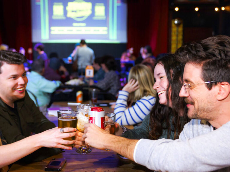 social house group enjoying drinks 768x576